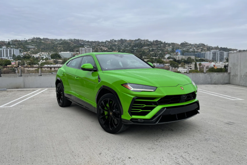 Lamborghini Urus 2024